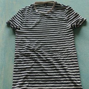 Asos striped muscle tee in black and white